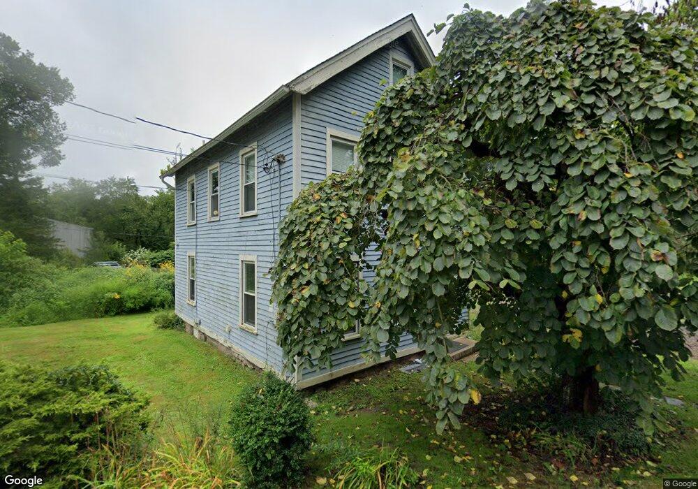 505 Leetes Island Rd 1st Flr, Branford, CT 06405 - photo 1