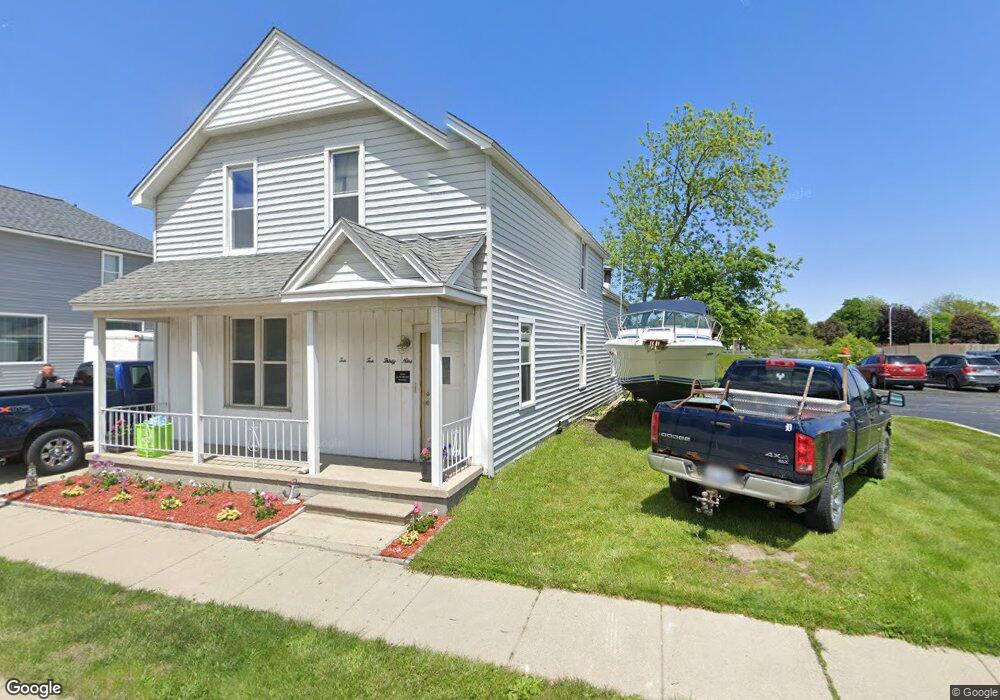 1039 Water St, Port Huron, MI 48060 - photo 1