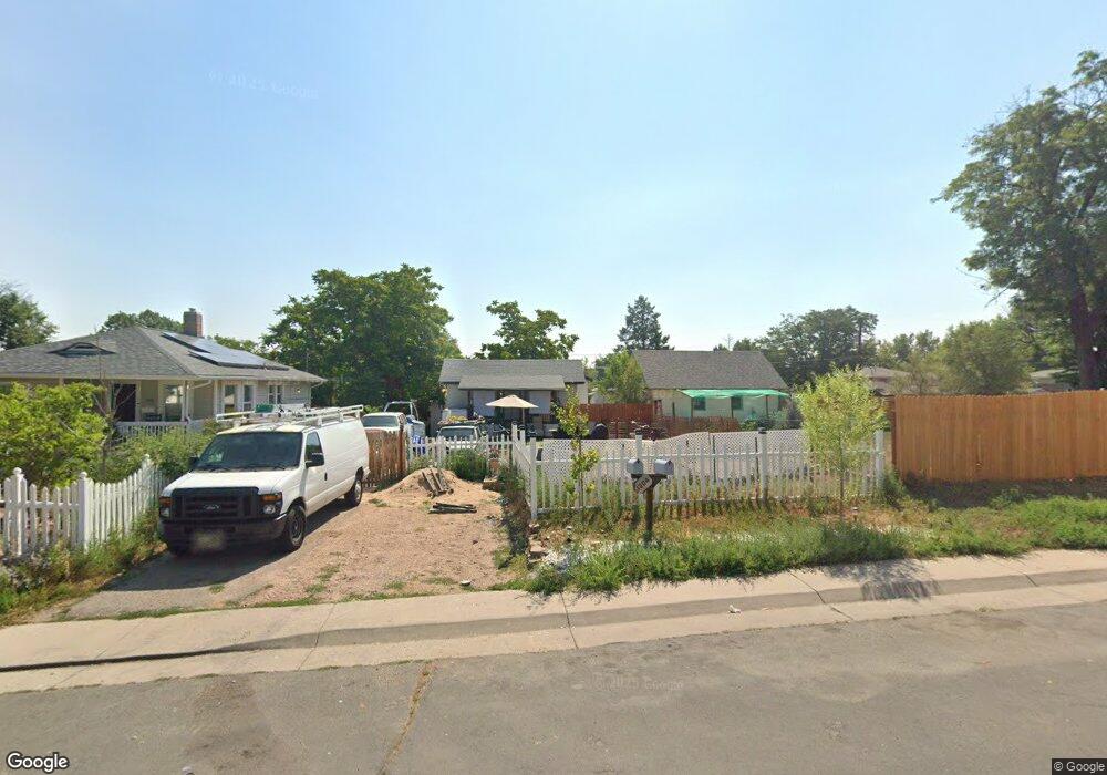 1204 Clinton St, Aurora, CO 80010 - photo 1