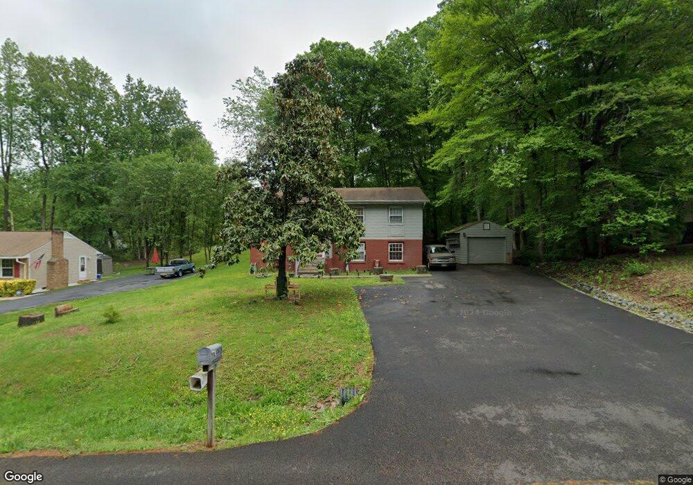 10811 Cropp Dr, Fredericksburg, VA 22407 - photo 1