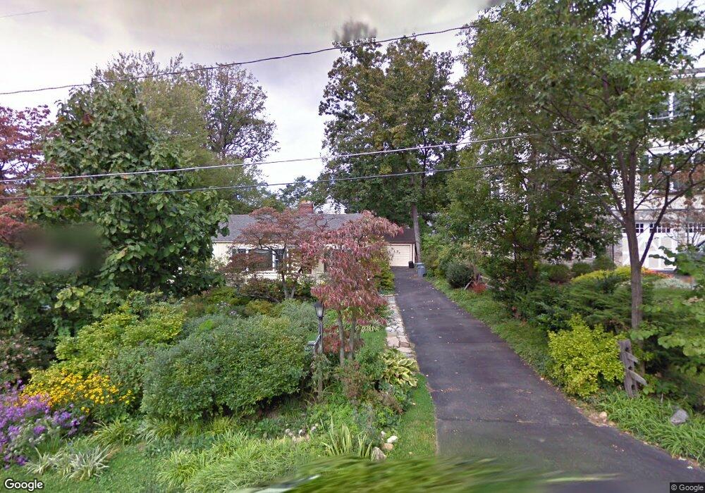 6914 Willow St, Falls Church, VA 22046 - photo 1