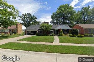 1332 Dacosta St, Dearborn, MI 48128