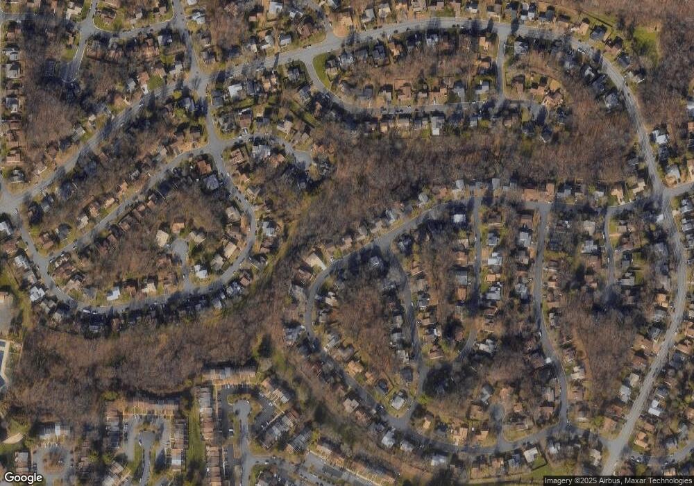 250 W Meadowland Ln, Sterling, VA 20164 - photo 1