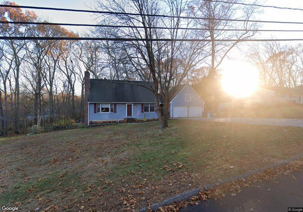 5 Forest Rd, Niantic, CT 06357 - photo 1
