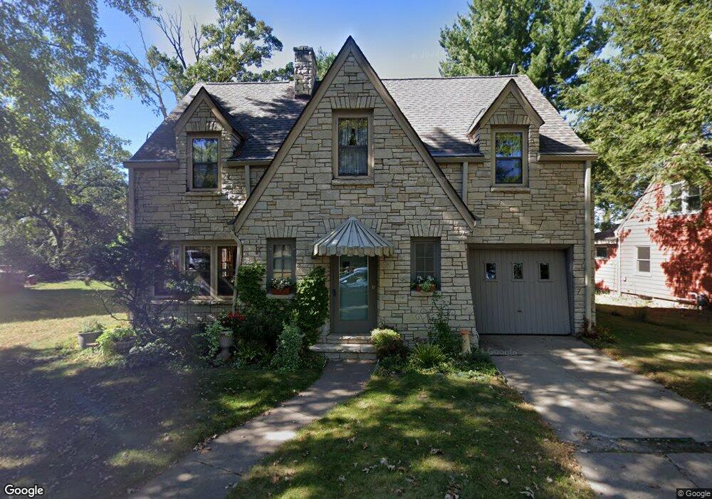 115 Shorewood Dr, Menomonie, WI 54751 - photo 1