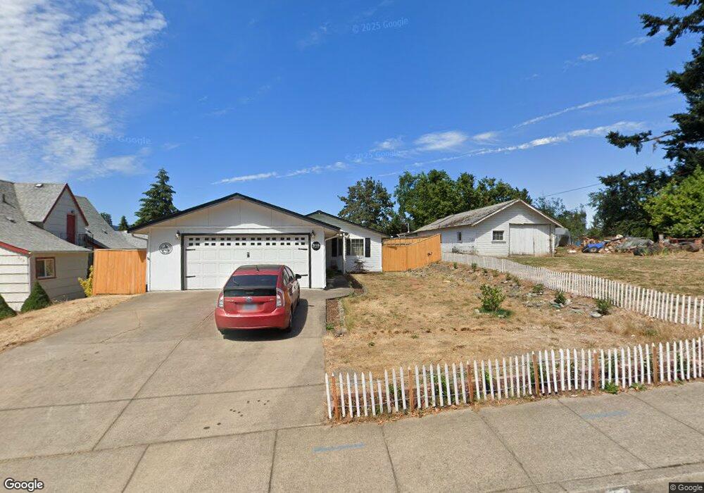 99 Avon St, Creswell, OR 97426 - photo 1