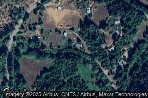 257 Millwood Dr, Umpqua, OR 97486