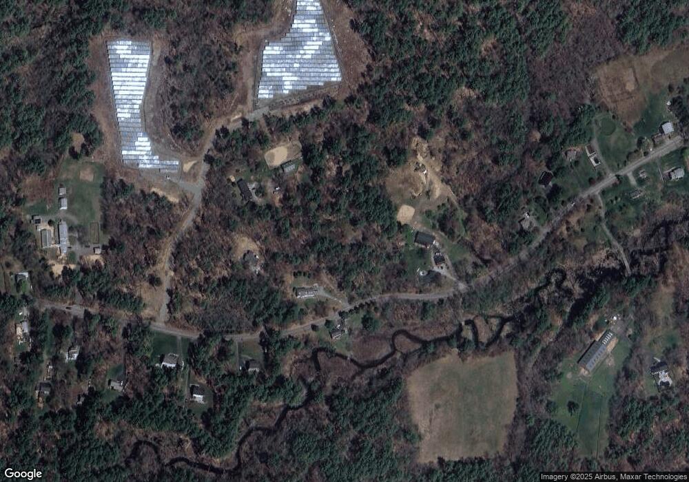 581 Wethersfield St, Rowley, MA 01969 - photo 1