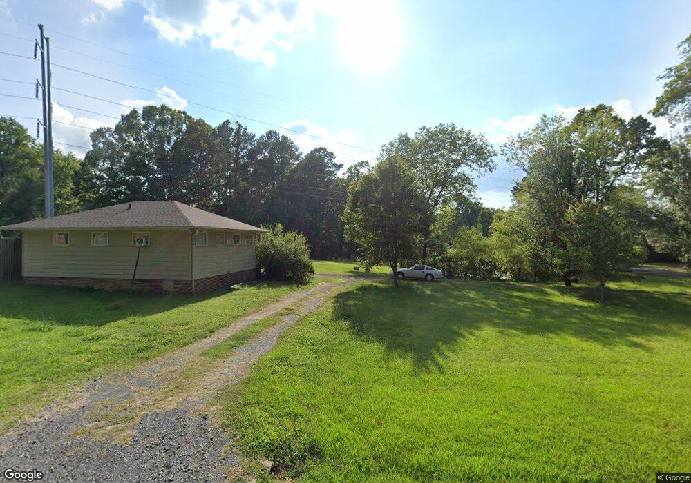 204 Avis Dr, Dalton, GA 30721 - photo 1