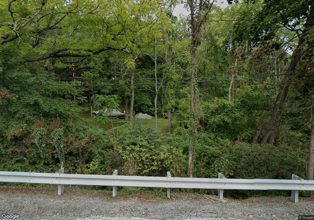 510 Fishing Creek Valley Rd, Harrisburg, PA 17112 - photo 1