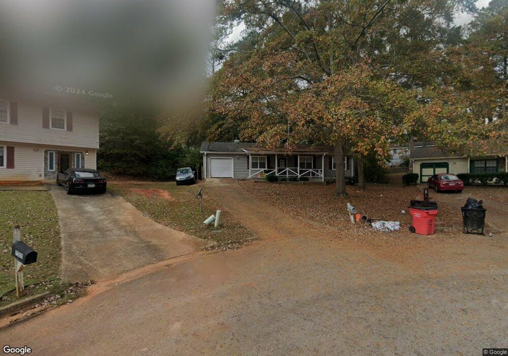 7549 Kevin Place unit 2, Jonesboro, GA 30236 - photo 1