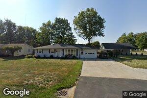 515 W Water St, Teutopolis, IL 62467