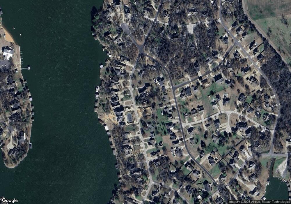 1019 Kiowa Dr E, Gainesville, TX 76240 - photo 1