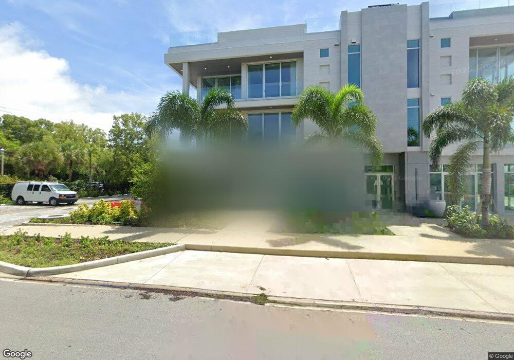 1179 8th St S, Naples, FL 34102 - photo 1