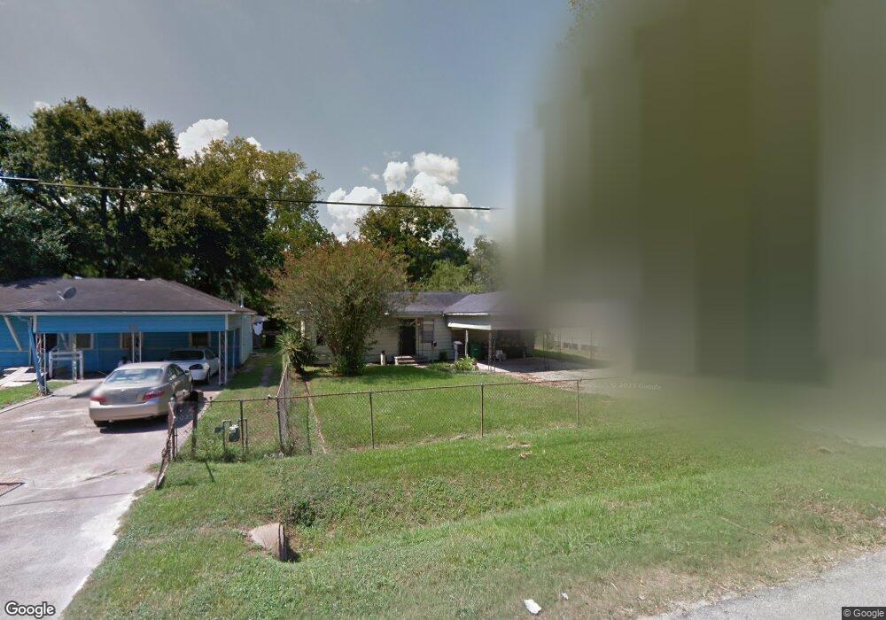 6303 Los Angeles St, Houston, TX 77026 - photo 1