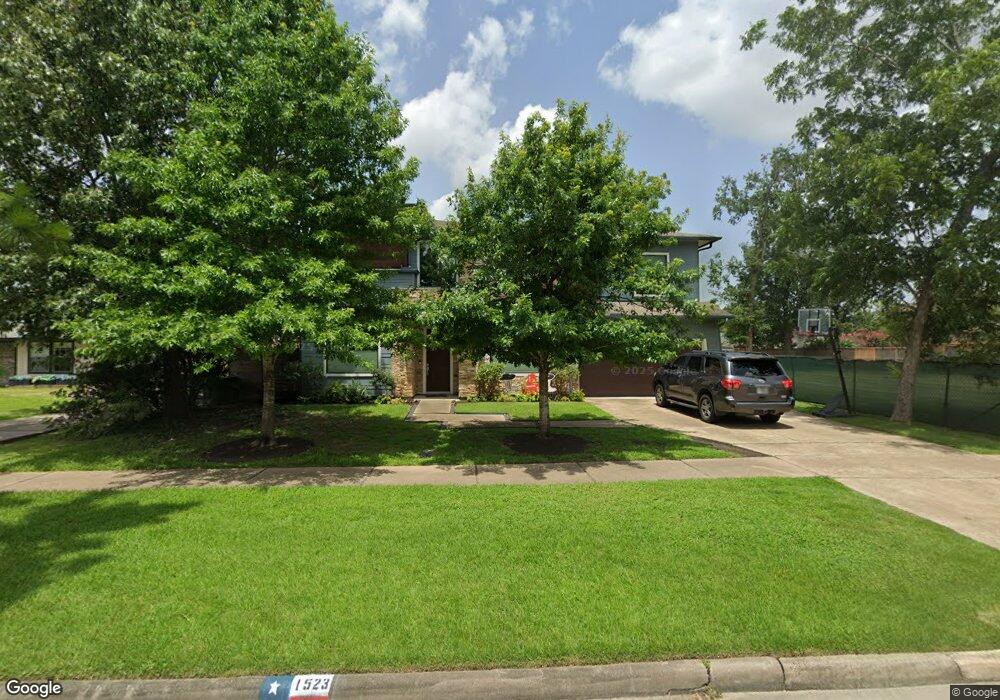 1523 Moritz Dr, Houston, TX 77055 - photo 1