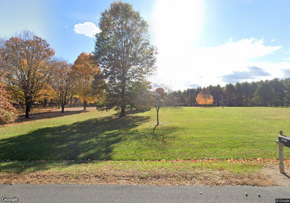 36040 Ashby Farm Cir, Hillsboro, VA 20132 - photo 1