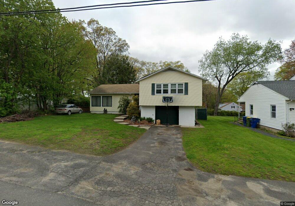 59 Gail Dr, Waterbury, CT 06704 - photo 1