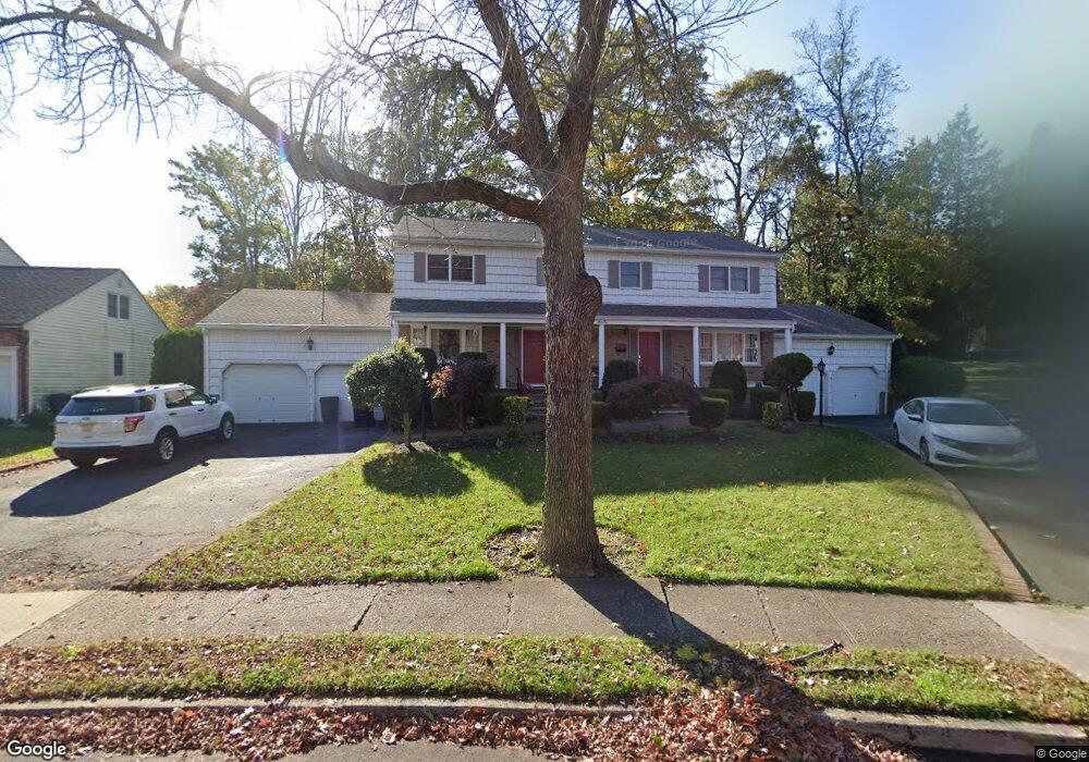 52 Forsythia Ln, Paramus, NJ 07652 - photo 1