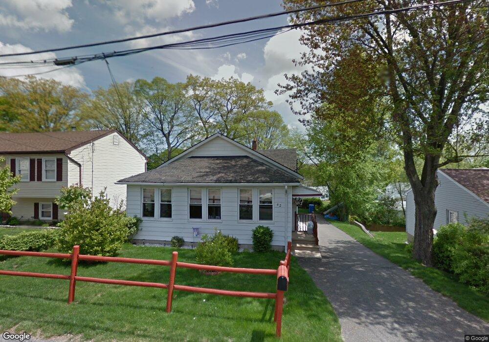 42 Manchester Ave, Waterbury, CT 06705 - photo 1