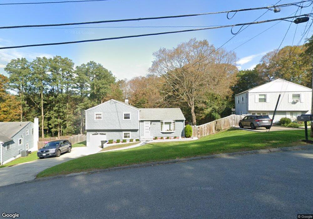 304 Alpine Dr, Cortlandt Manor, NY 10567 - photo 1