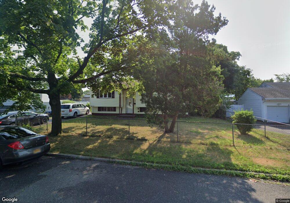 3017 Falcon Ave, Medford, NY 11763 - photo 1