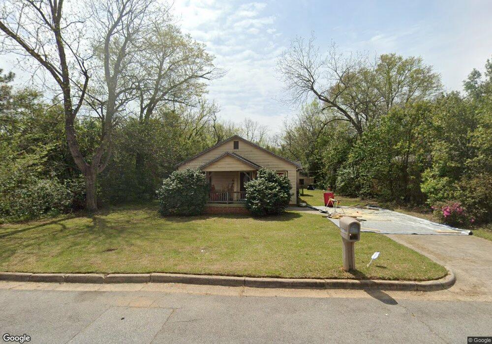 538 Villa Crest Ave, Macon, GA 31206 - photo 1