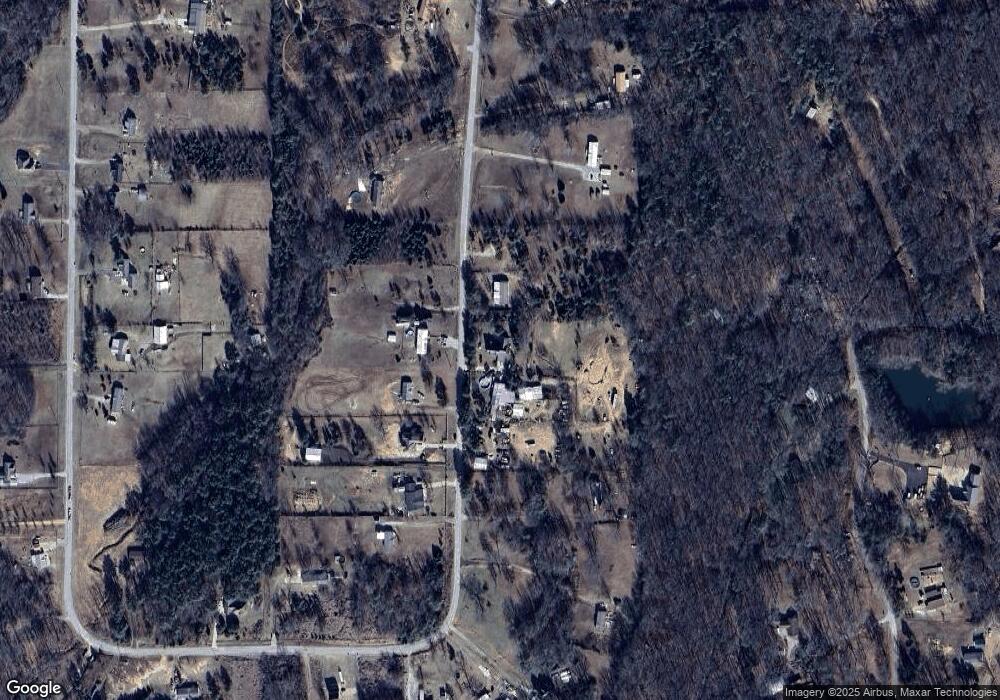 355 Bennett Cir, Byhalia, MS 38611 - photo 1