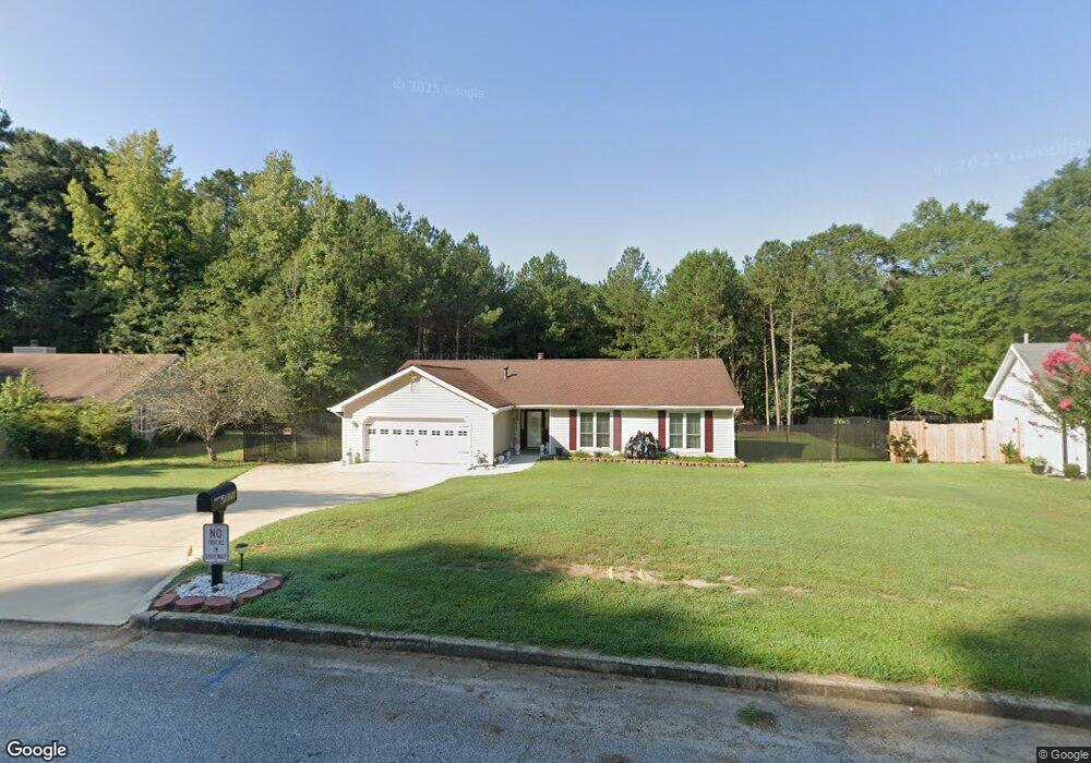 8977 Habersham Dr, Jonesboro, GA 30238 - photo 1