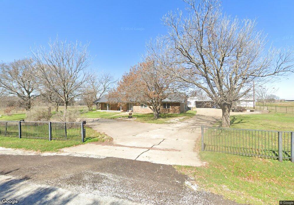 106 Tomlinson Rd, Granbury, TX 76049 - photo 1