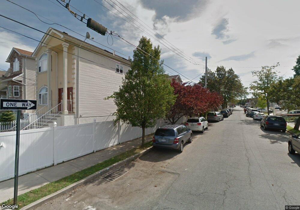 810 Nugent Ave, Staten Island, NY 10306 - photo 1