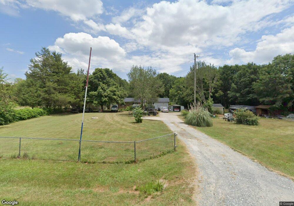 735 Chaney Rd, Asheboro, NC 27205 - photo 1