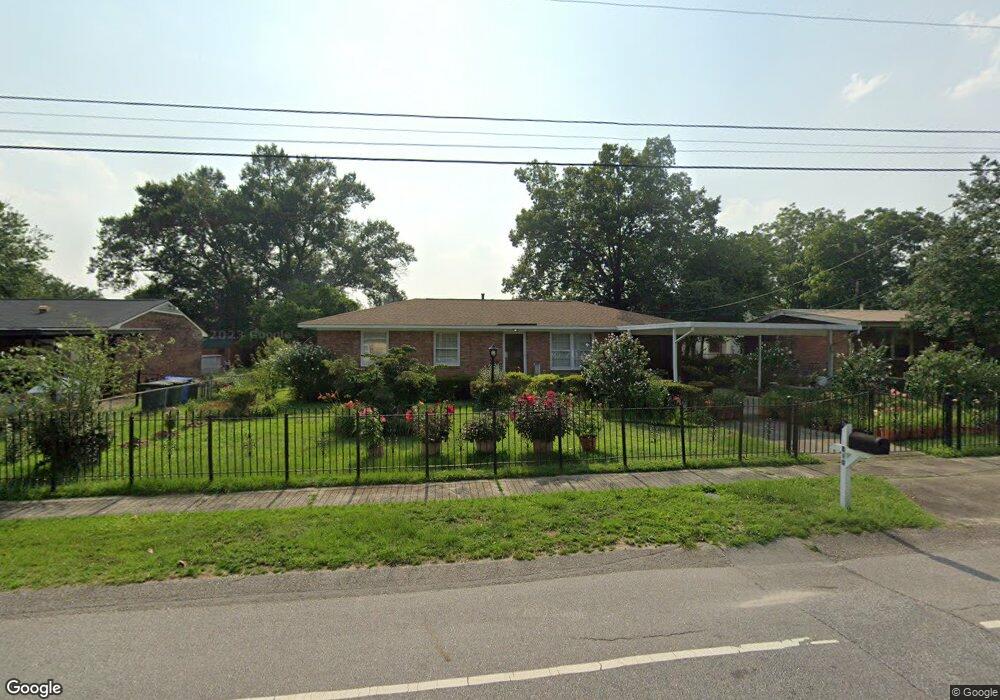 810 Berwick Dr, Fayetteville, NC 28314 - photo 1