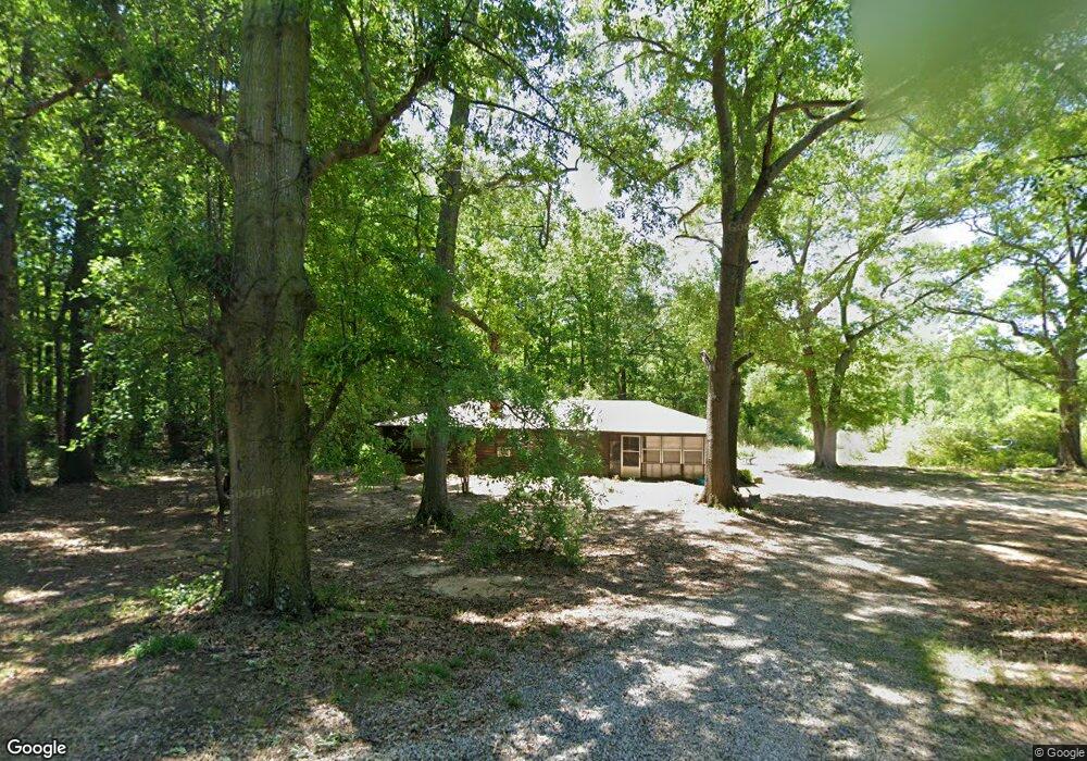 702 Queen Rd, Gillsville, GA 30543 - photo 1