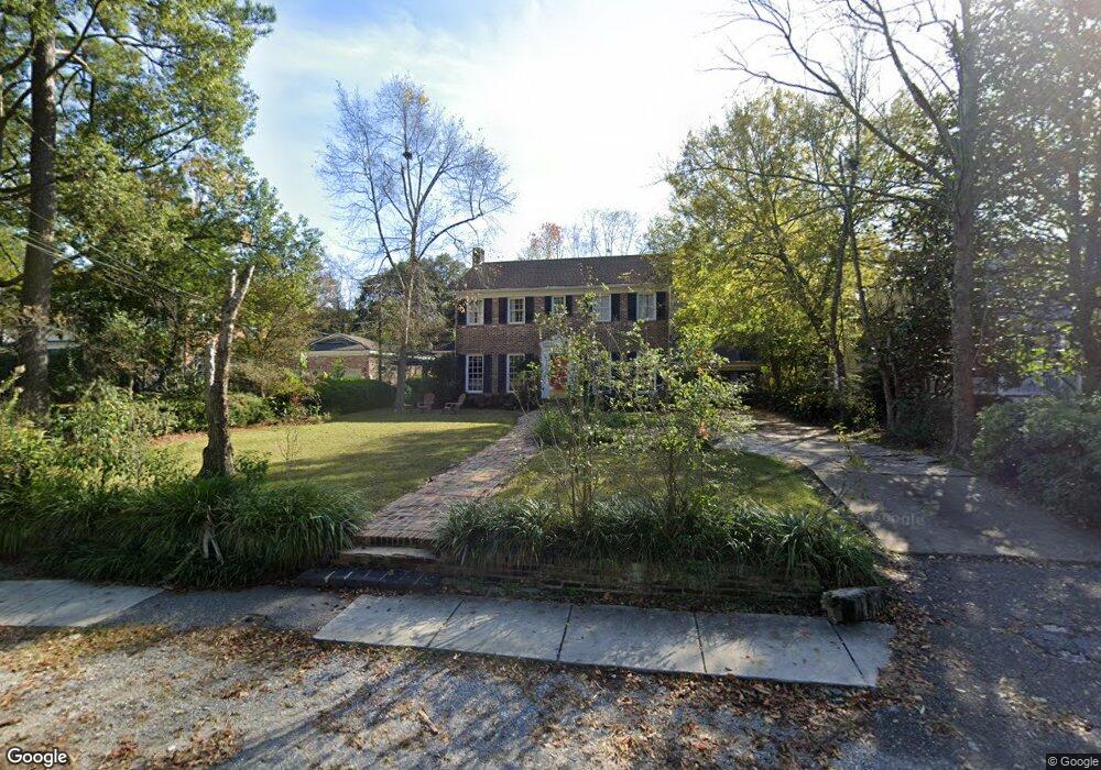 2005 Old Shell Rd, Mobile, AL 36607 - photo 1