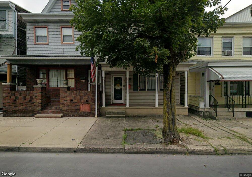 319 Pine St, Tamaqua, PA 18252 - photo 1