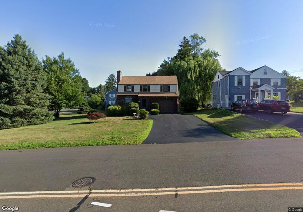 2680 Old Town Rd, Bridgeport, CT 06606 - photo 1