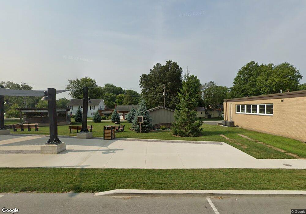 114 E 1st St, Warren, IN 46792 - photo 1