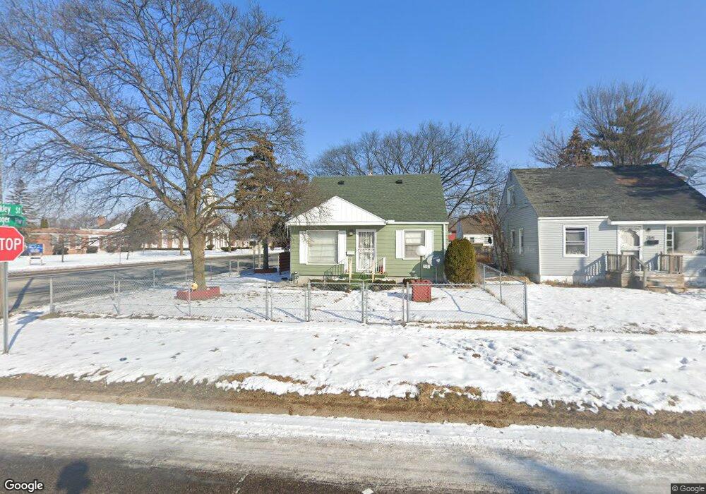 2852 Berkley St, Flint, MI 48504 - photo 1