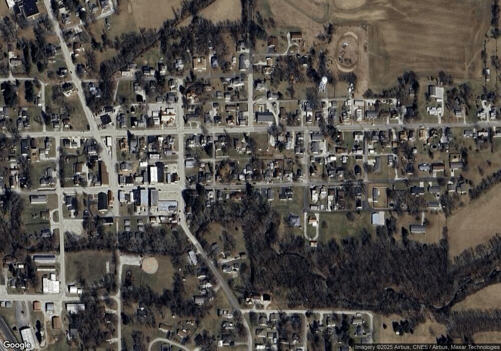 15 E Branson St, La Fontaine, IN 46940 - photo 1