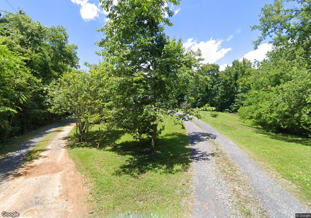 1090 Shelia Ct NE, Dalton, GA 30721 - photo 1