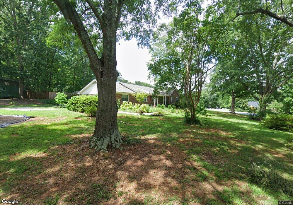 105 Jamestown Dr, Greenville, SC 29615 - photo 1