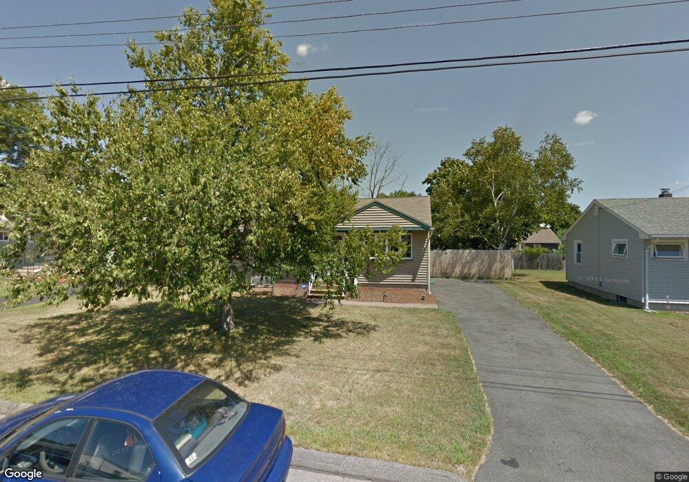 19 Check Point Ln, West Haven, CT 06516 - photo 1