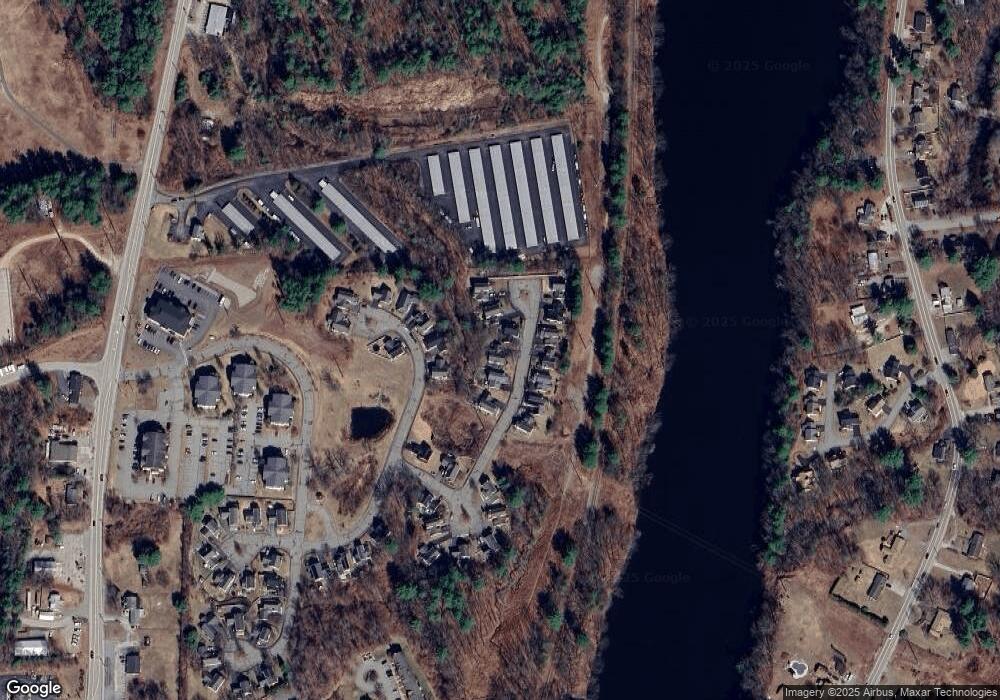 10 Monadnock Ln, Merrimack, NH 03054 - photo 1