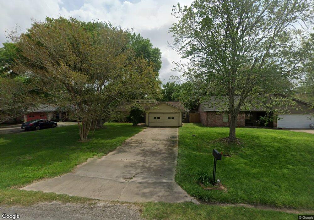 2702 Golden Ave, Bay City, TX 77414 - photo 1