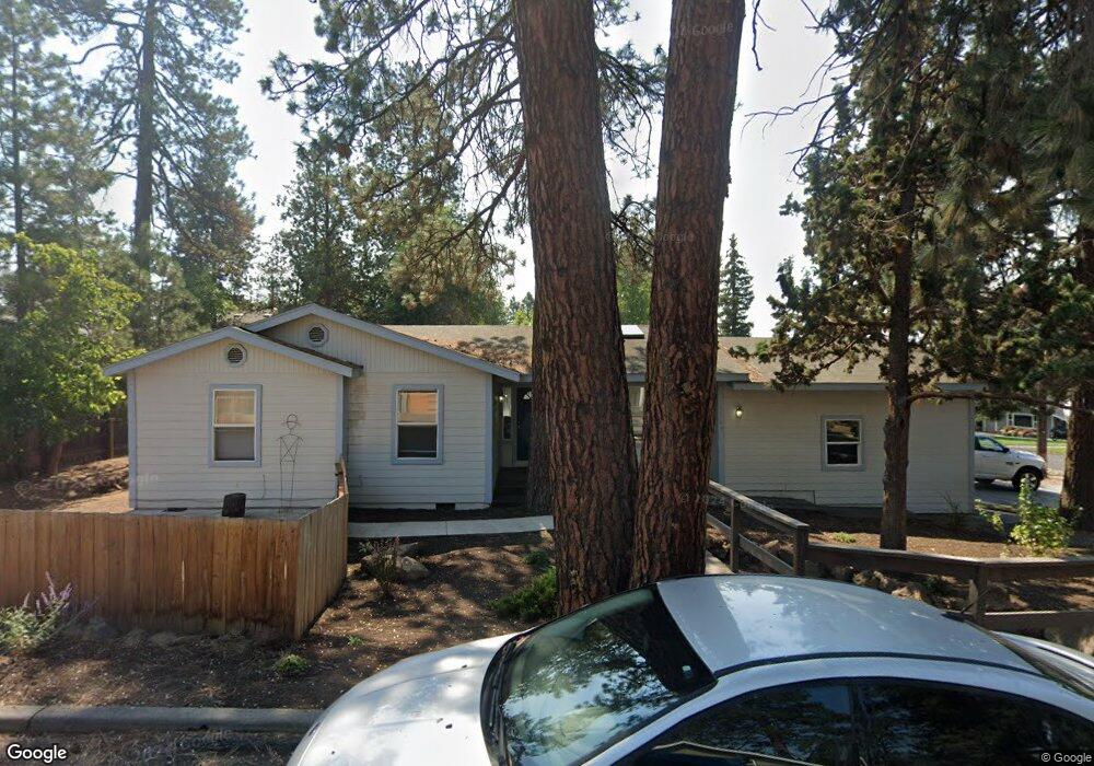 1165 NE Lafayette Ave, Bend, OR 97701 - photo 1