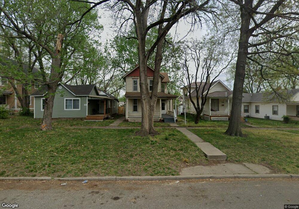 322 SW Fillmore St, Topeka, KS 66606 - photo 1