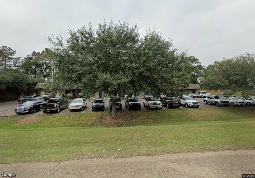 130 Commerce St, McComb, MS 39648 - photo 1