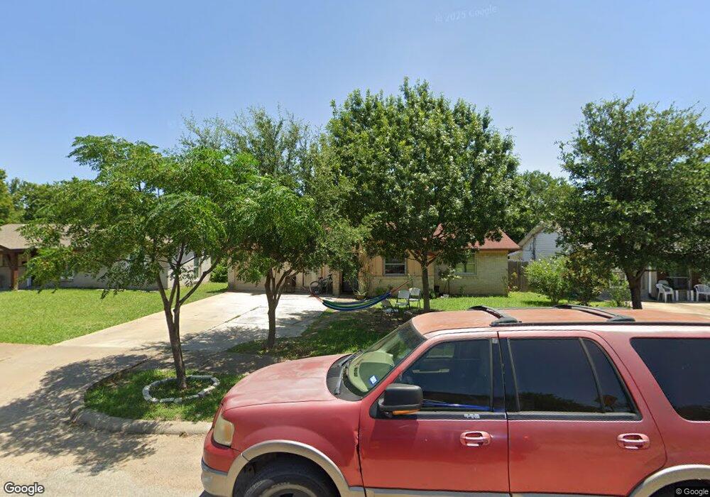 2212 Avis St, Mesquite, TX 75149 - photo 1