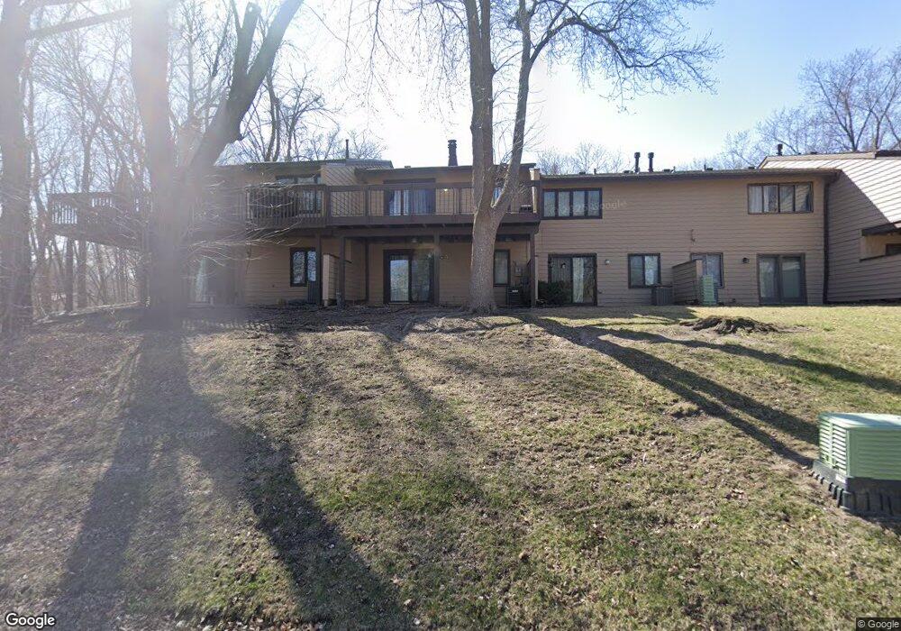 483 W Eagle Lake Dr, Maple Grove, MN 55369 - photo 1